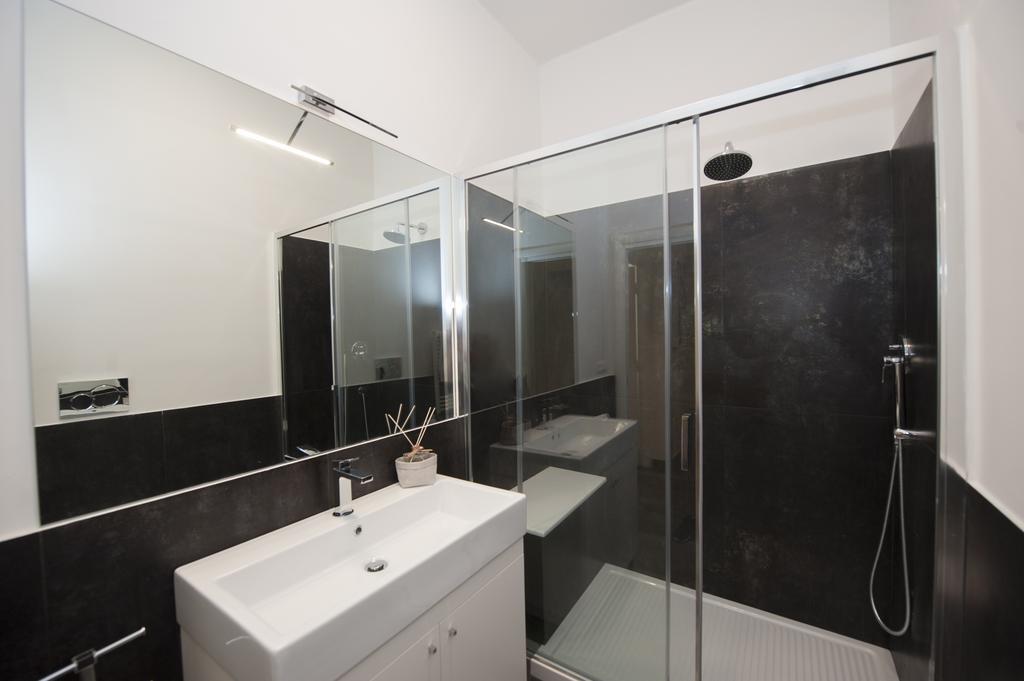 Porta Latina Suite - Private Apartment Rome'S Center Екстер'єр фото