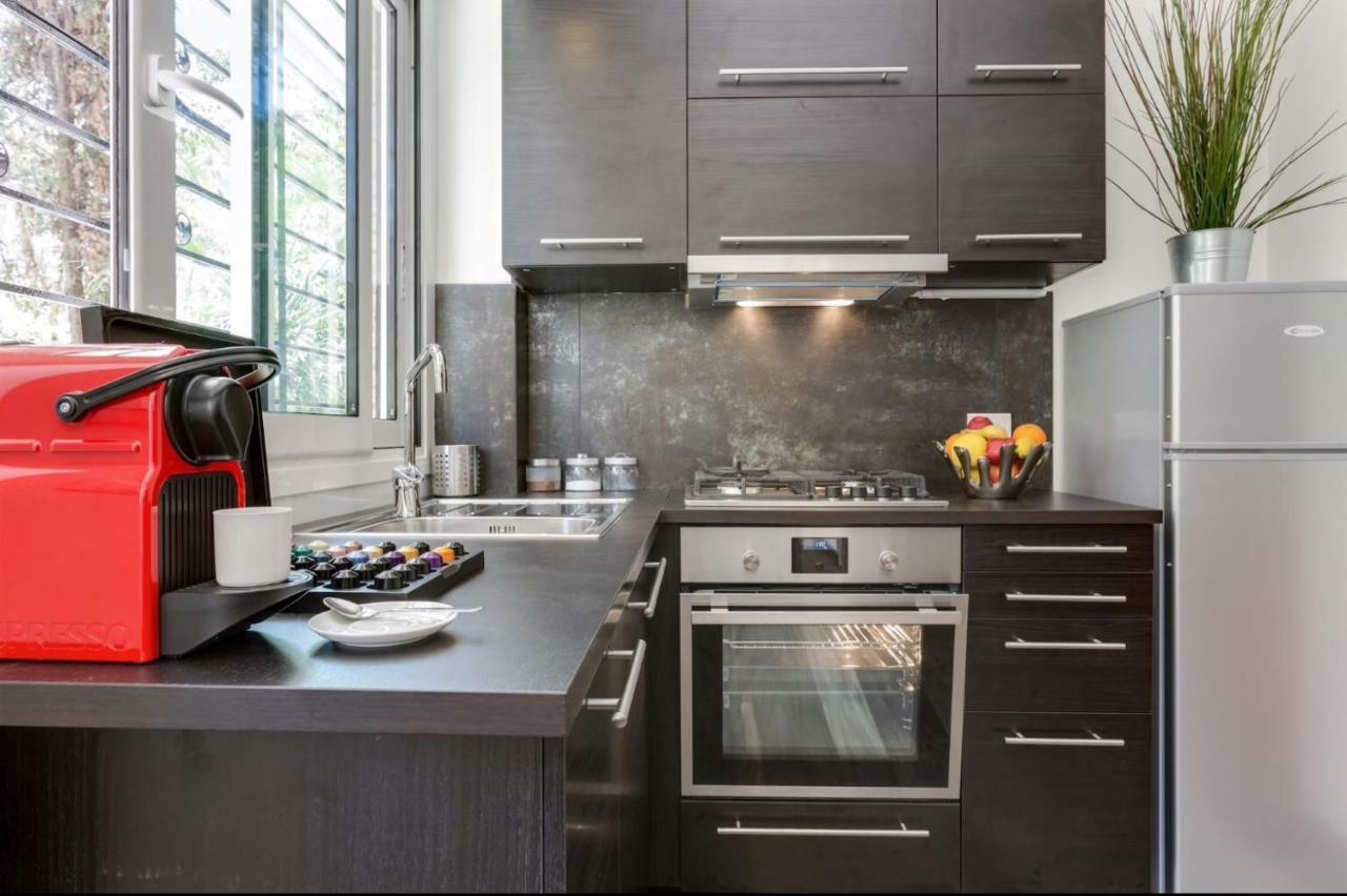 Porta Latina Suite - Private Apartment Rome'S Center Екстер'єр фото