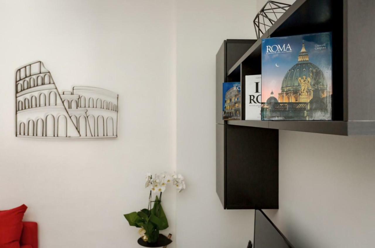 Porta Latina Suite - Private Apartment Rome'S Center Екстер'єр фото