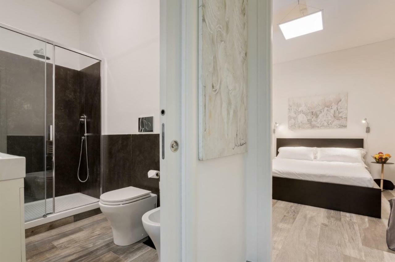 Porta Latina Suite - Private Apartment Rome'S Center Екстер'єр фото